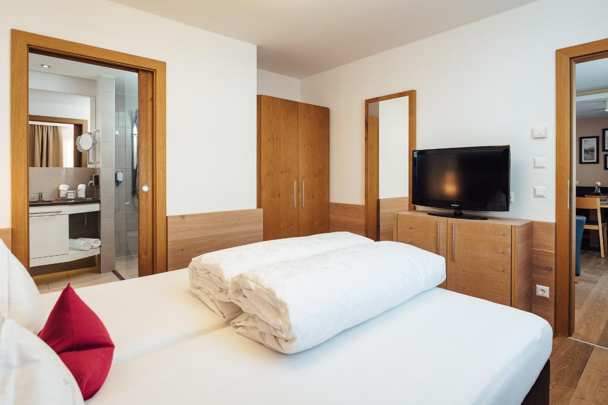Schneeweiss Lifestyle - Apartments - Living Serfaus Camera foto